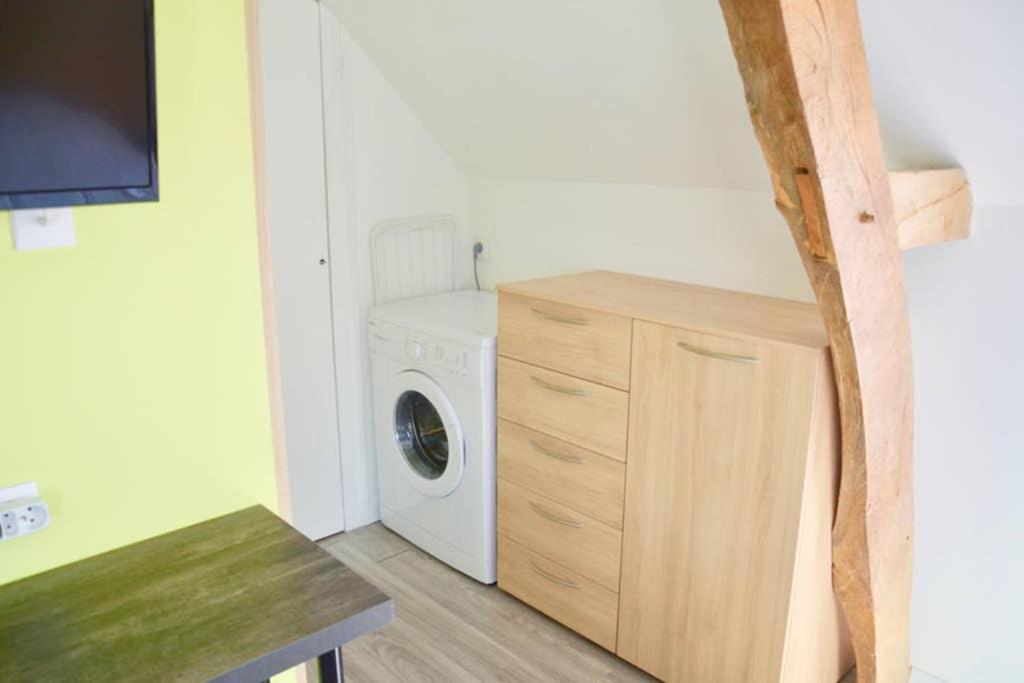La Petite Maison Appartement 2 Avoine Екстер'єр фото