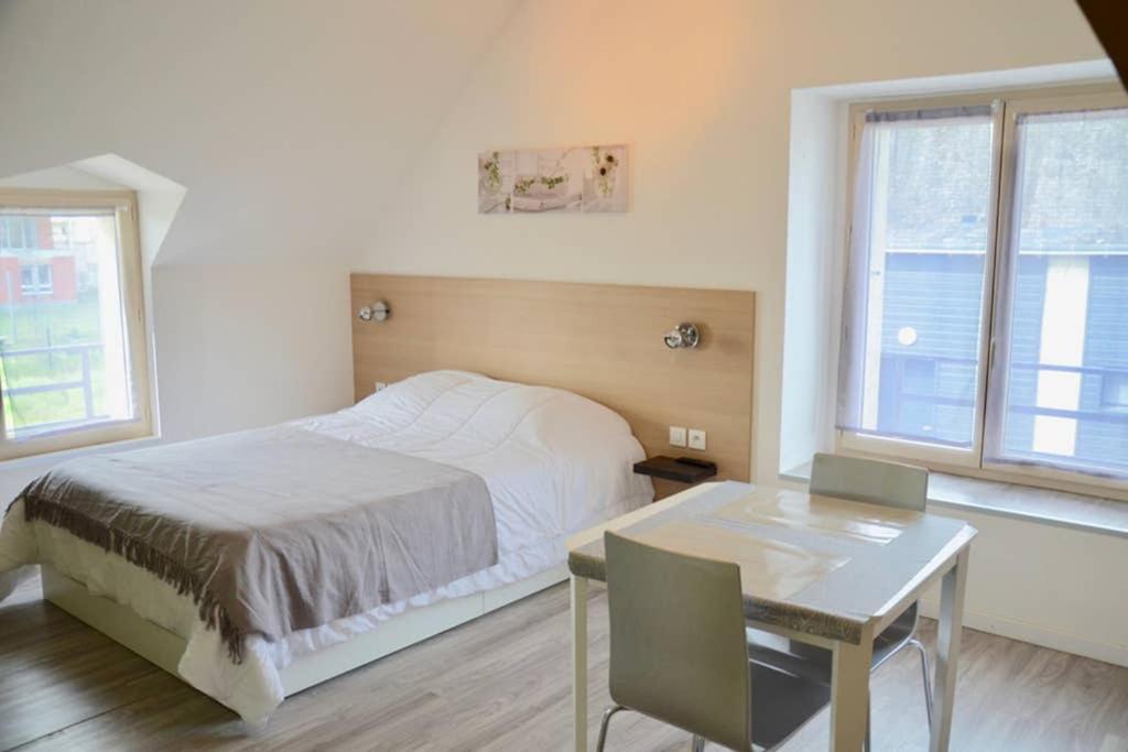 La Petite Maison Appartement 2 Avoine Екстер'єр фото